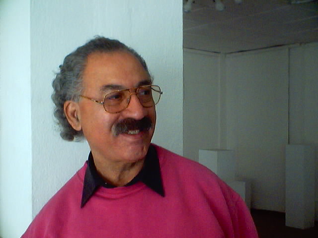 الفنان خالد عزت