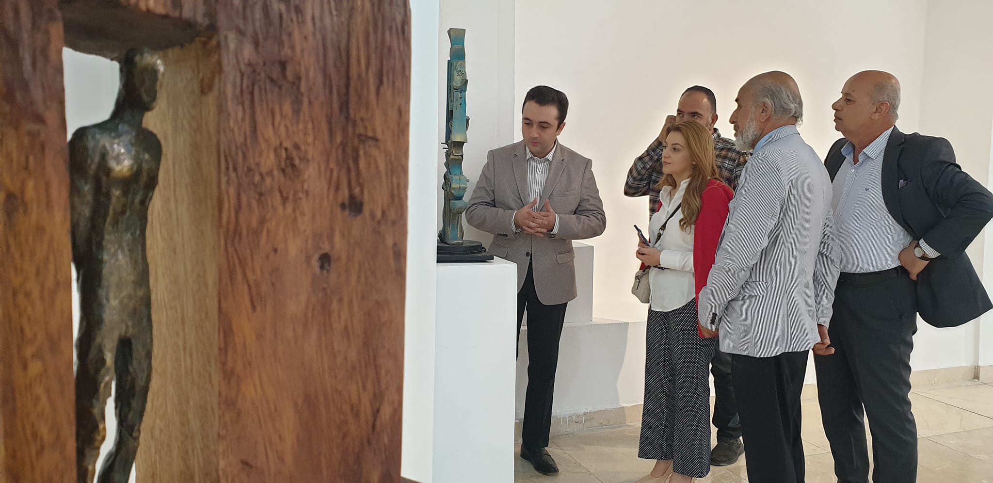 زيارة القائم بالأعمال لسفارة جمهورية ارمينيا في العراق لمعرض النحت العراقي 2021